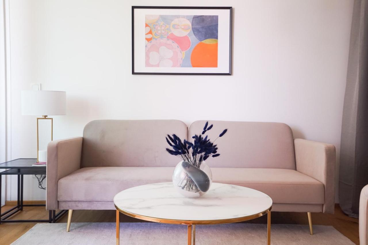 Apartament Boutique With Terrace And Pool Viena